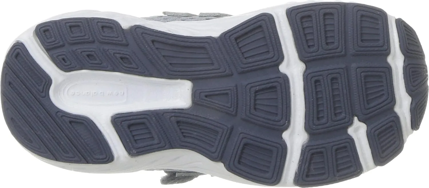 New Balance Baby-Girl's 680 V5 Running Shoe