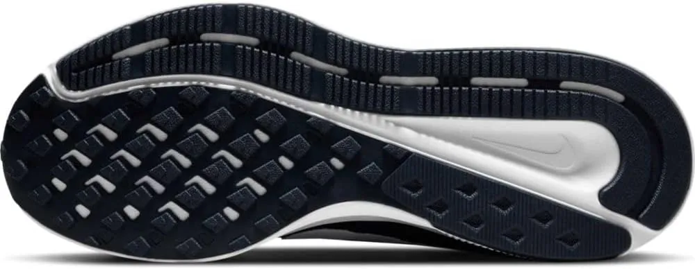 NIKE Men's Stroke Running Shoe