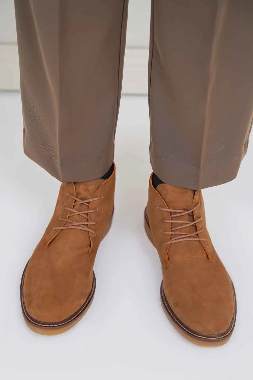 SUEDE CHUKKA BOOTS